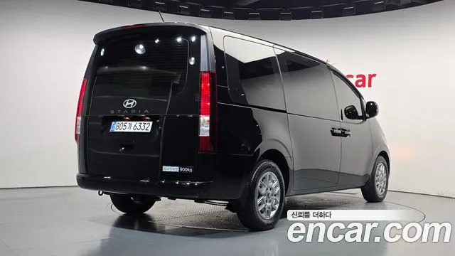 Hyundai Staria — Фото автомобиля 2