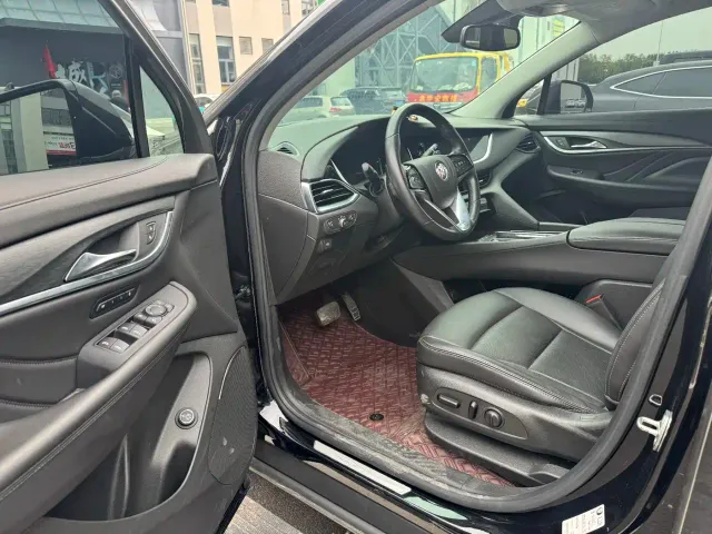 Buick Enclave — Фото автомобиля 3