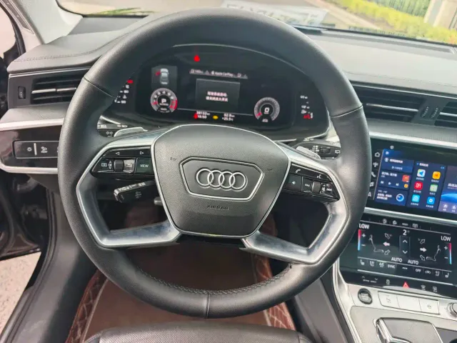 Audi A6 — Фото автомобиля 12