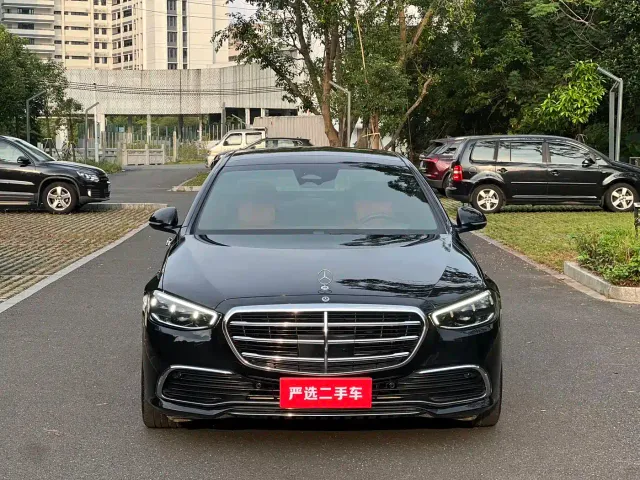 Mercedes-Benz S-Class — Фото автомобиля 2