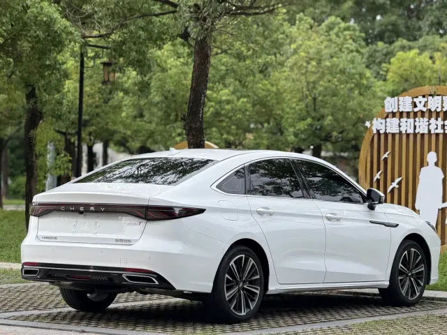Chery Arrizo 8 PRO — Фото автомобиля 6