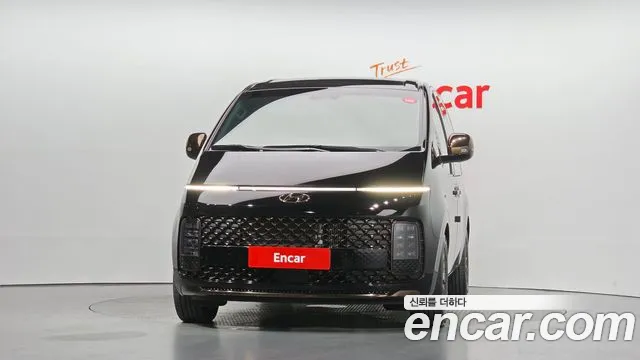 Hyundai Staria — Фото автомобиля 3