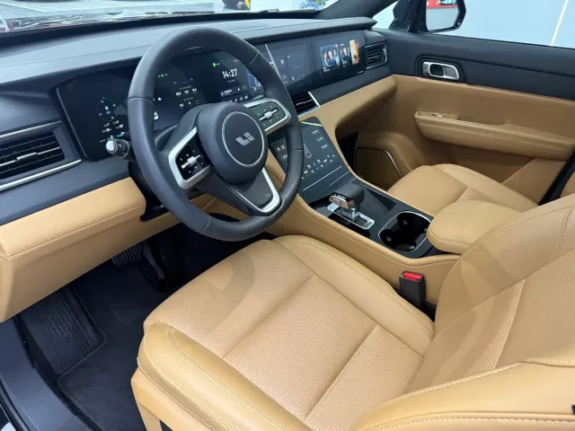 Li Auto ONE — Фото автомобиля 5