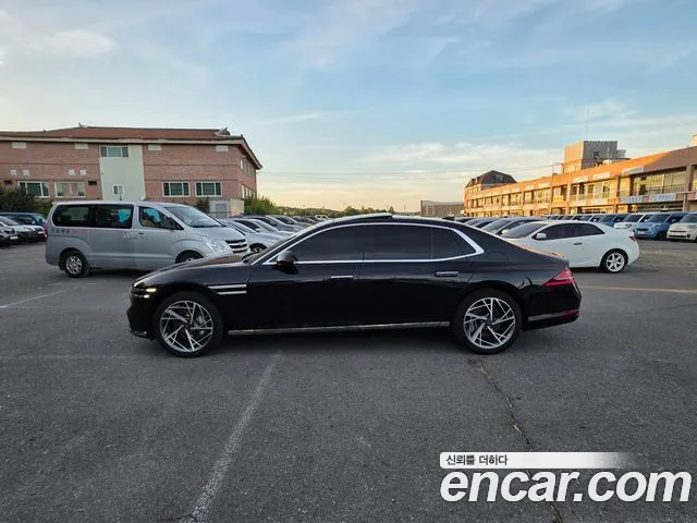 Genesis G90 Бензин 3.5 турбо AWD — Фото автомобиля 14