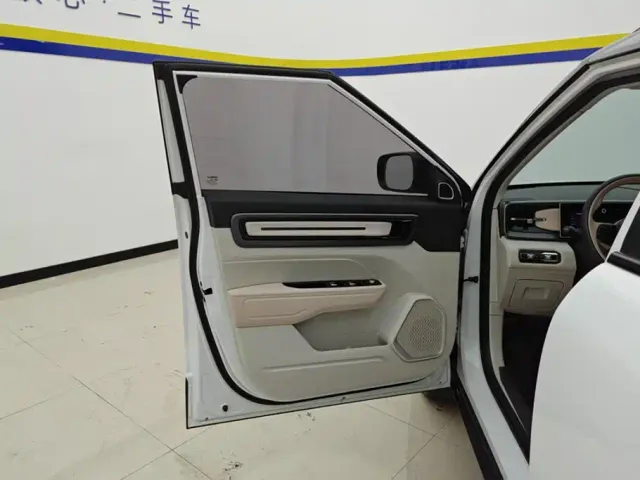 Geely ICON — Фото автомобиля 7