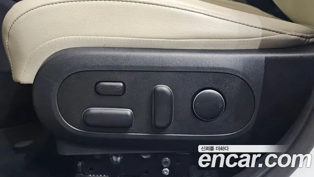 Hyundai Kona — Фото автомобиля 20
