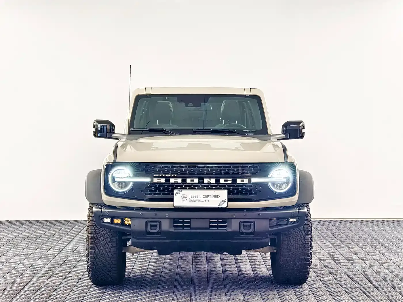 Ford Ford Bronco 2024 2.3T Badlands — Фото автомобиля 2