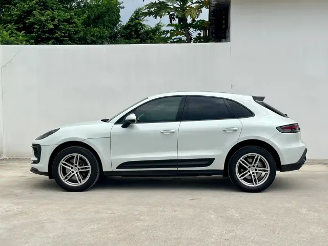 Porsche Macan — Фото автомобиля 3