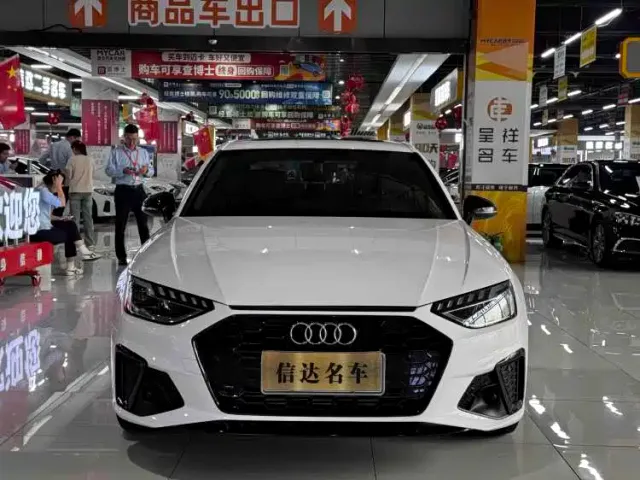 Audi A4L — Фото автомобиля 2
