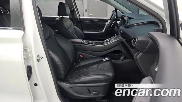 Hyundai Santa Fe New — Фото автомобиля 12