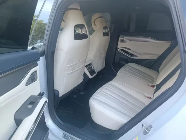 BYD Song L EV — Фото автомобиля 7