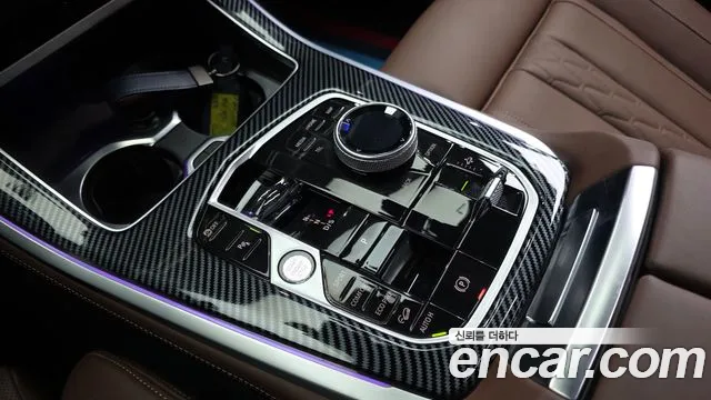 BMW X5 xDrive 40i M Sport — Фото автомобиля 9