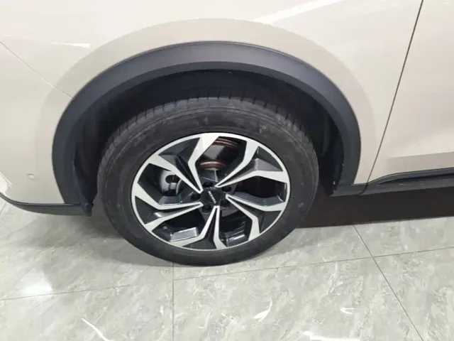 Haval Xiaolong MAX — Фото автомобиля 22