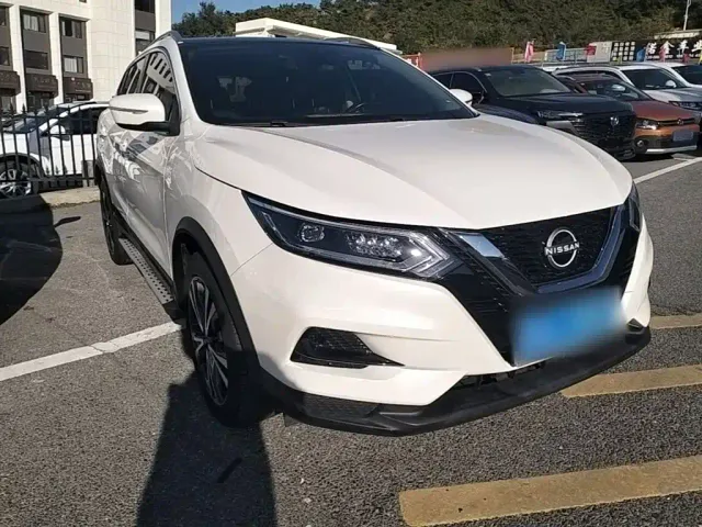 Nissan Qashqai — Фото автомобиля 3