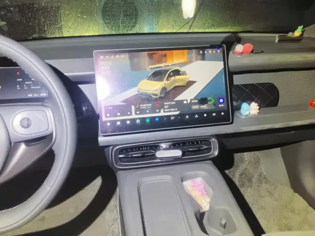 Leapmotor Lafa 5 — Фото автомобиля 13