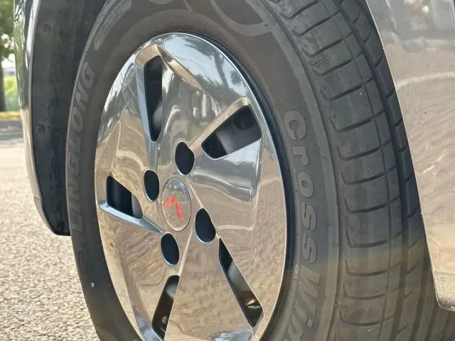 Wuling Hongguang — Фото автомобиля 6