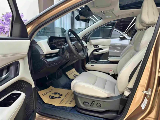 Nissan Ariya — Фото автомобиля 9
