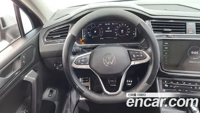 Volkswagen Tiguan — Фото автомобиля 13