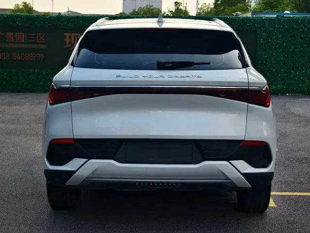 BYD Yuan PLUS — Фото автомобиля 6