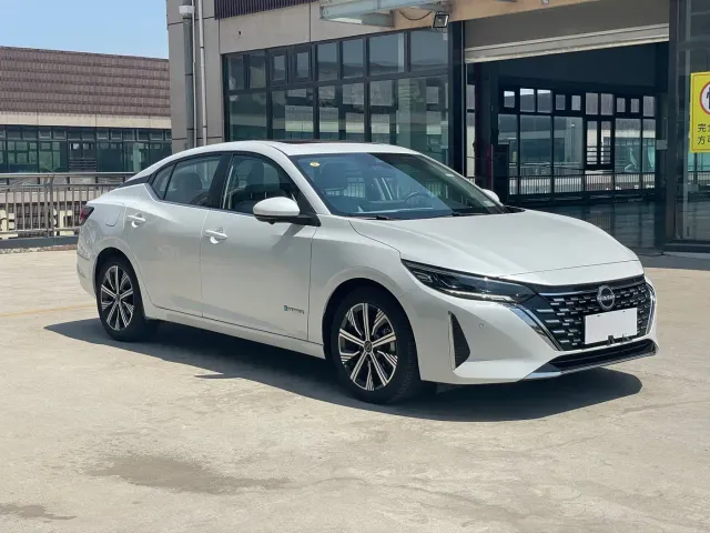 Nissan Sylphy — Фото автомобиля 3