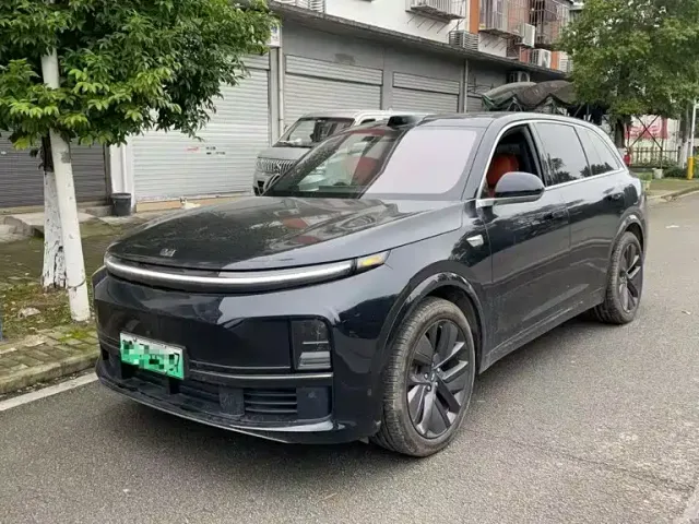 Фотография автомобиля — Li Auto L7