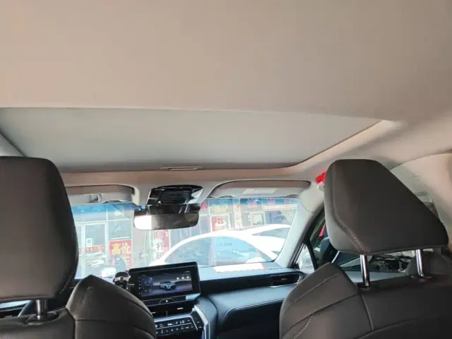 Toyota Venza — Фото автомобиля 17