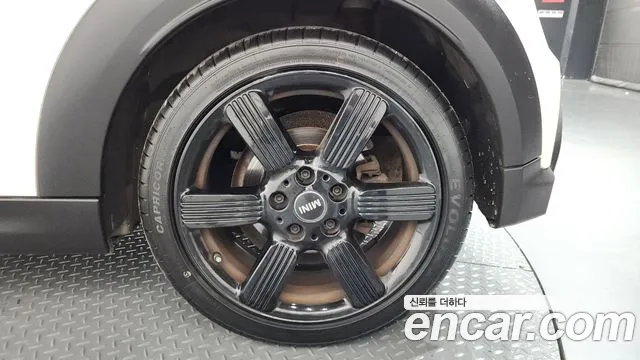 Mini Cooper Convertible — Фото автомобиля 18