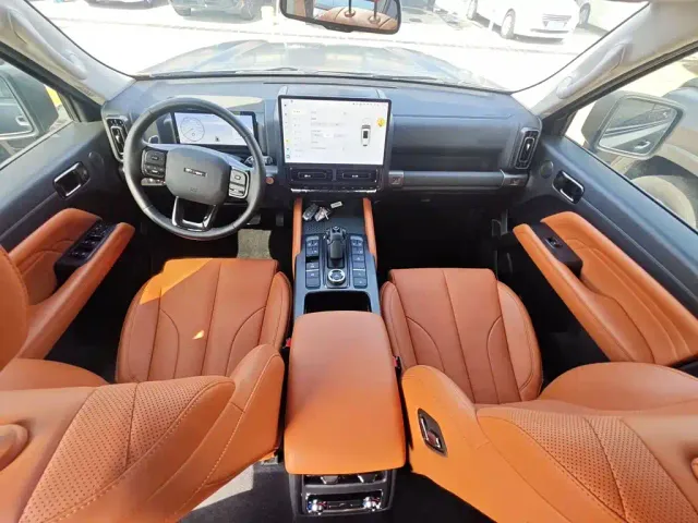Haval H9 — Фото автомобиля 9