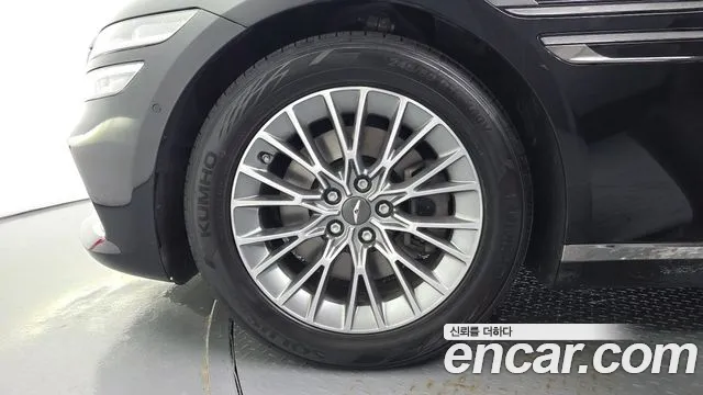 Genesis G80 Бензин 2.5 турбо AWD — Фото автомобиля 5