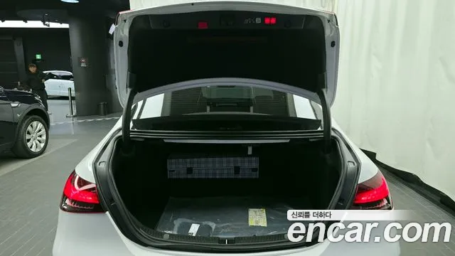 Mercedes-Benz E-Class E-класс W213 E350 4MATIC Exclusive — Фото автомобиля 20
