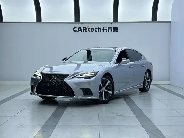 Фотография автомобиля — Lexus LS