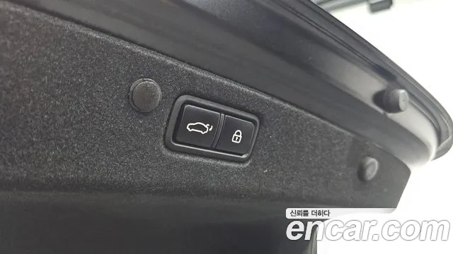 Hyundai Grandeur — Фото автомобиля 17