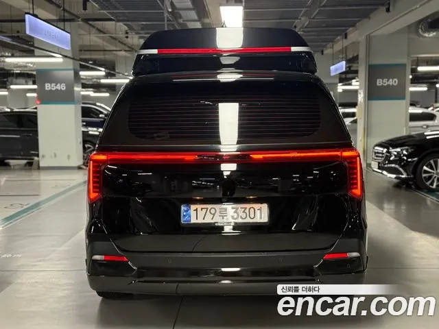 Kia Carnival 4th Gen — Фото автомобиля 4