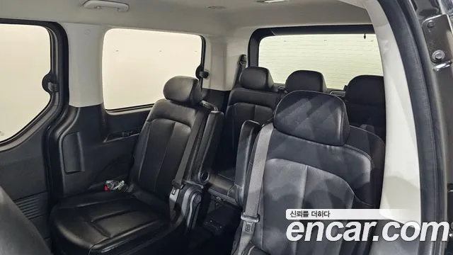 Hyundai Staria Staria Tourer 11 мест — Фото автомобиля 13