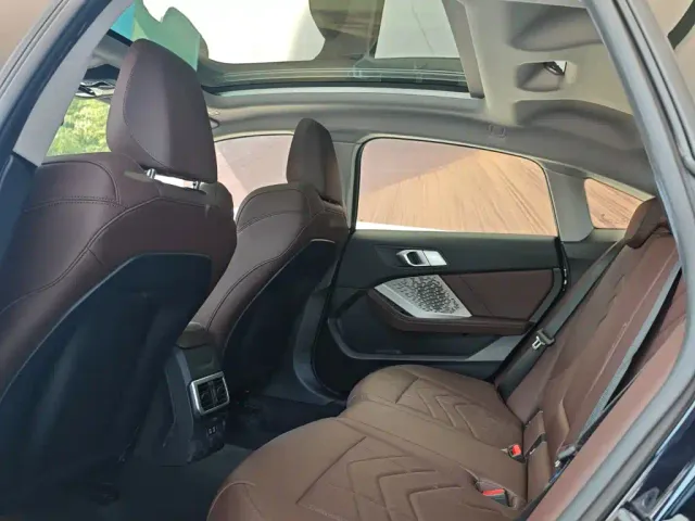 BMW 2 Series — Фото автомобиля 12