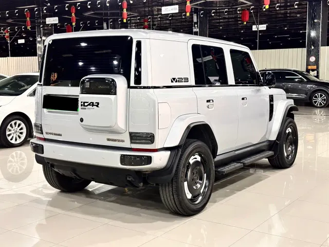iCAR V23 — Фото автомобиля 11