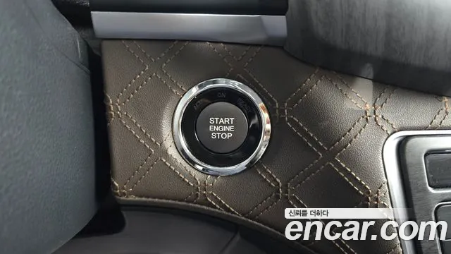 KG_Mobility_Ssangyong Rexton All Rexton Дизель 2.2 4WD — Фото автомобиля 25