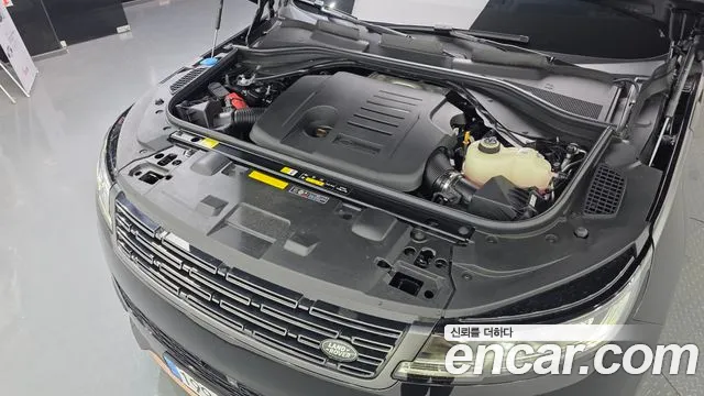 Land Rover Range Rover Sport — Фото автомобиля 10