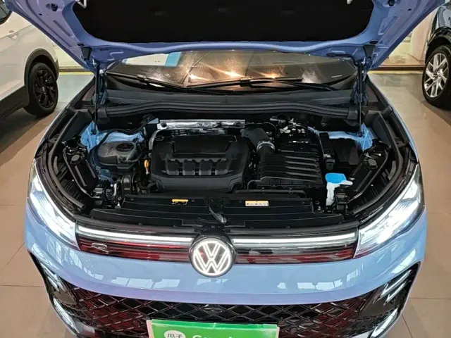 Volkswagen Tiguan L — Фото автомобиля 19