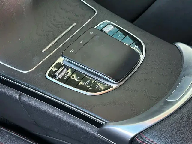 Mercedes-Benz C-Class — Фото автомобиля 18