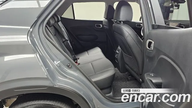 Hyundai Venue Venue 1.6 Premium — Фото автомобиля 9