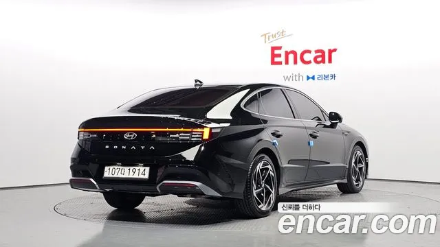 Hyundai Sonata — Фото автомобиля 2