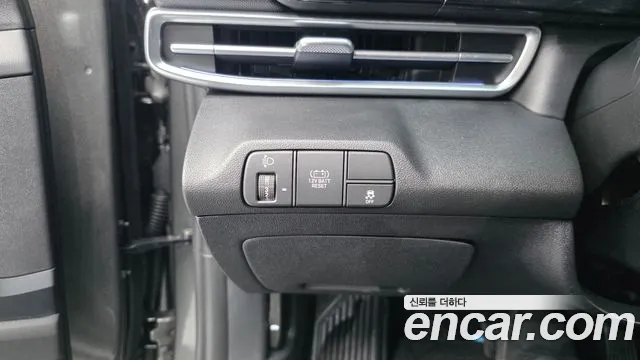 Hyundai Avante CN7 — Фото автомобиля 27