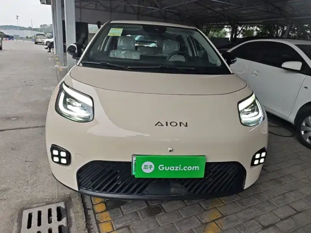 GAC Aion UT — Фото автомобиля 2