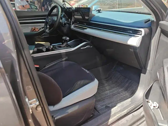 Geely Emgrand — Фото автомобиля 8