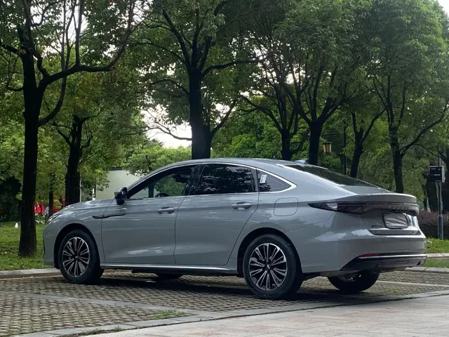 Chery Fulwin A8L — Фото автомобиля 17