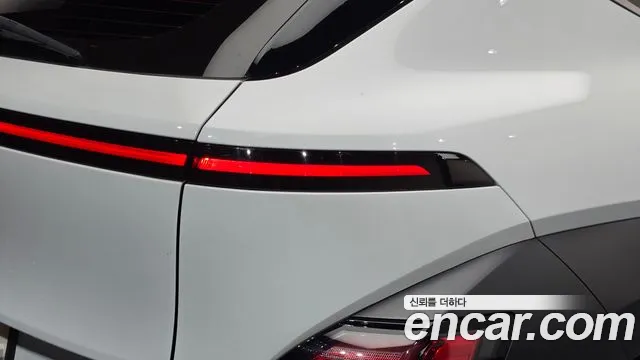 Hyundai Kona — Фото автомобиля 8