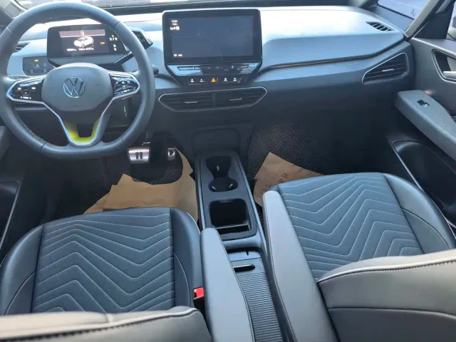 Volkswagen ID.3 — Фото автомобиля 12