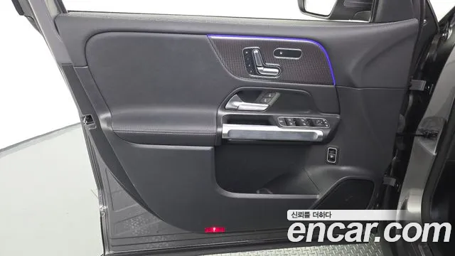 Mercedes-Benz EQB X243 — Фото автомобиля 13