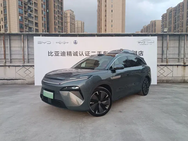 Фотография автомобиля — BYD Tang L